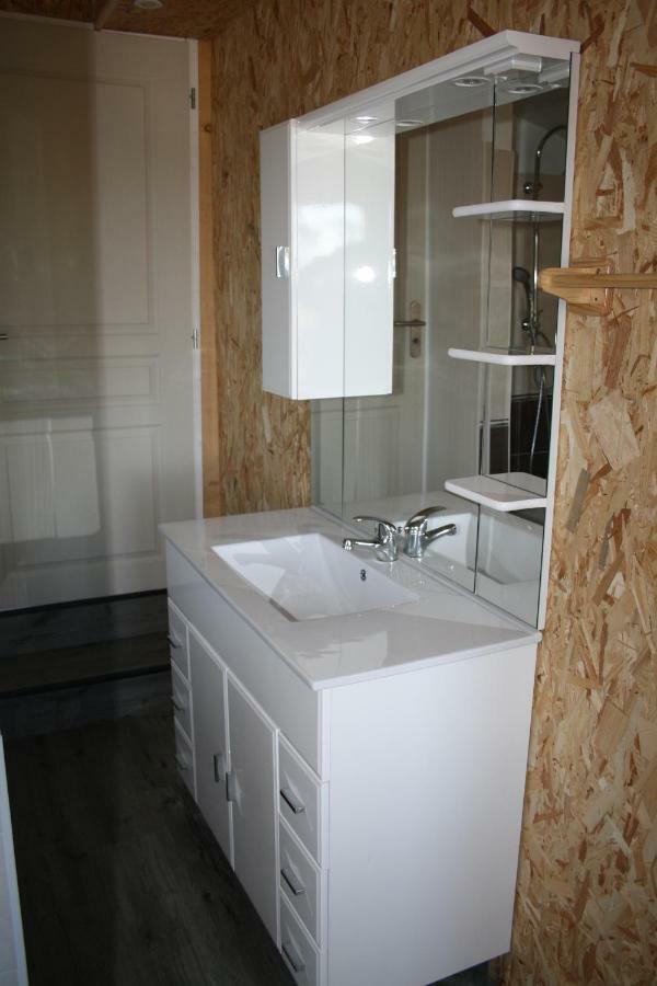 Les Chalets En Cevennes Saint-Christol-les-Ales Ngoại thất bức ảnh